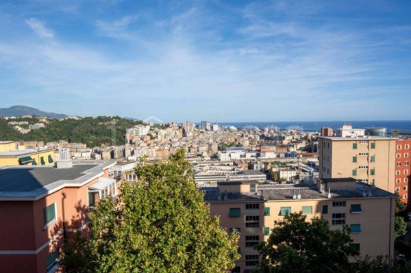 appartamento in vendita a Genova in zona Cornigliano