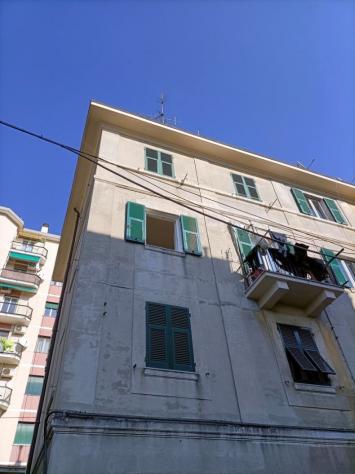 appartamento in vendita a Genova in zona Rivarolo