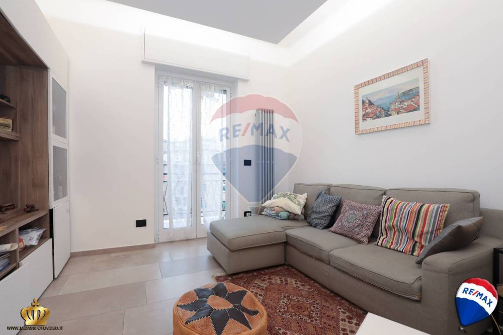 appartamento in vendita a Genova in zona Sampierdarena