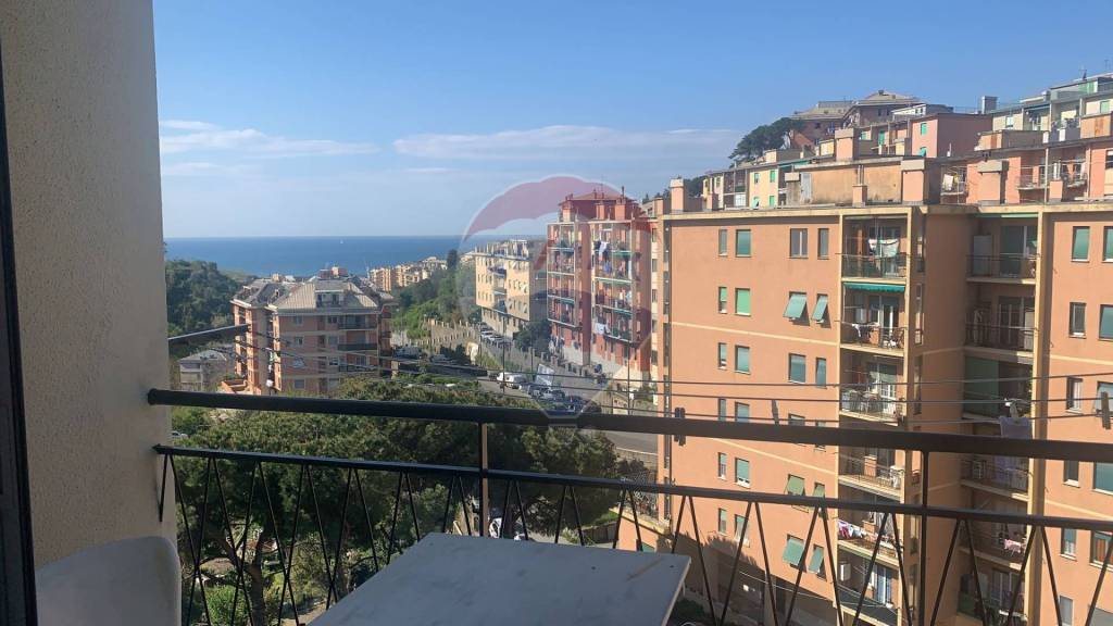 appartamento in vendita a Genova in zona Sampierdarena