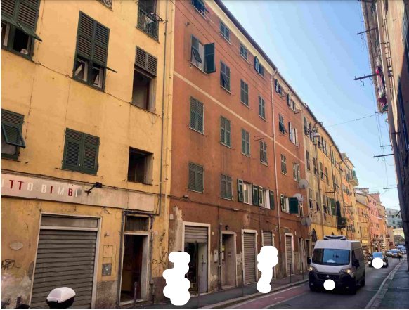 negozio in vendita a Genova in zona Rivarolo
