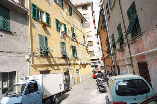 appartamento in vendita a Genova in zona Marassi