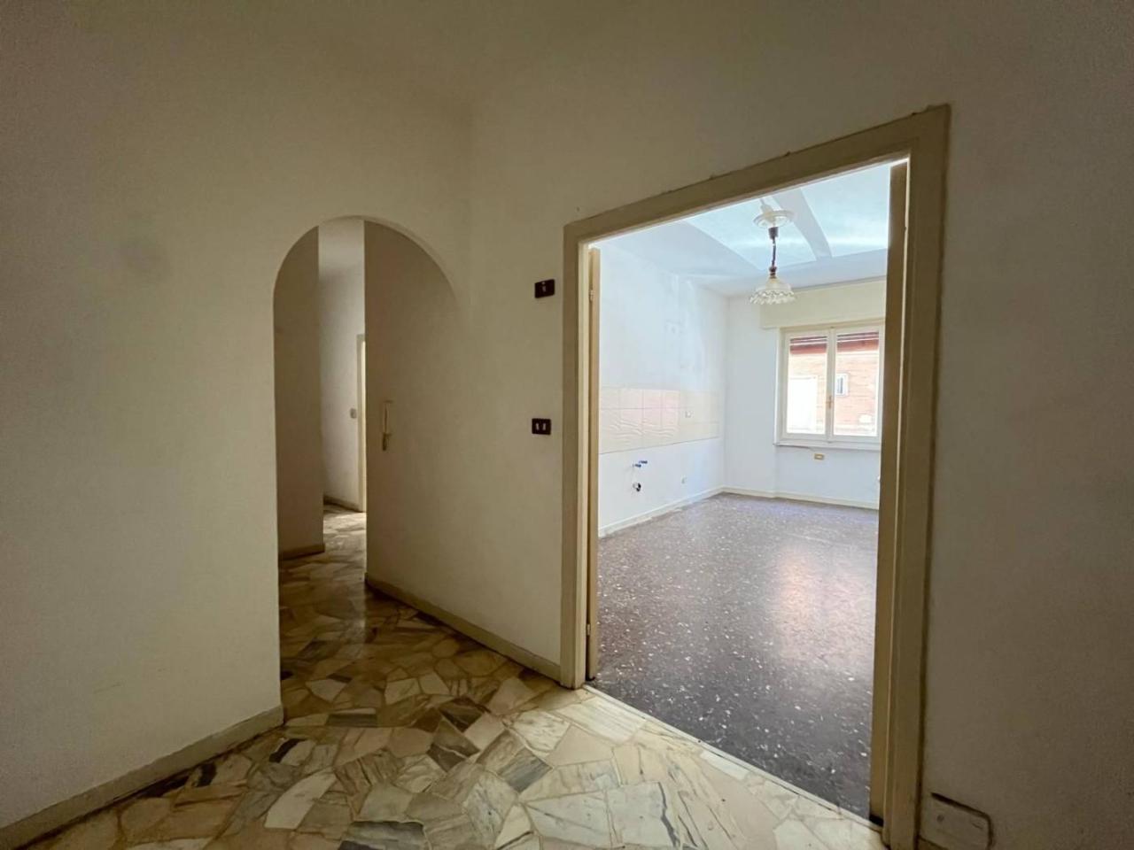appartamento in vendita a Genova in zona Cornigliano