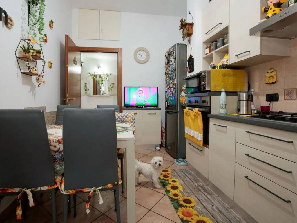 appartamento in vendita a Genova in zona Staglieno