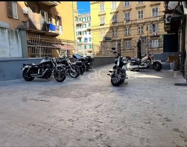 trivano in vendita a Genova in zona Foce