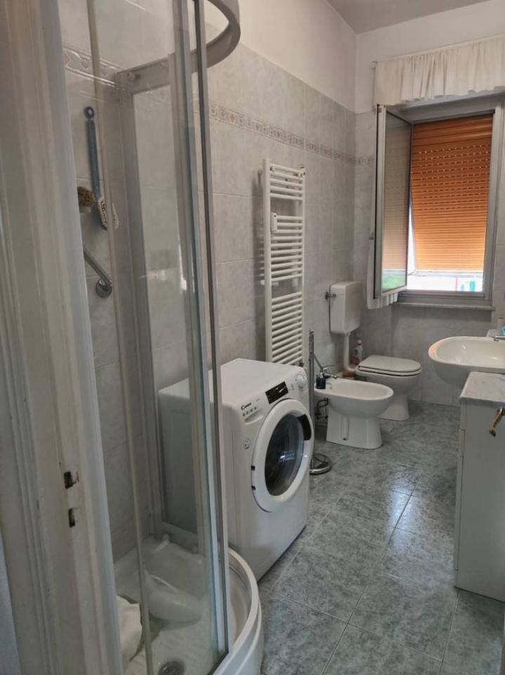 appartamento in vendita a Genova in zona Rivarolo