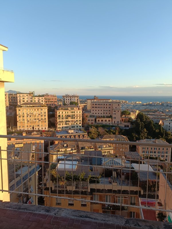 appartamento in vendita a Genova in zona Castelletto