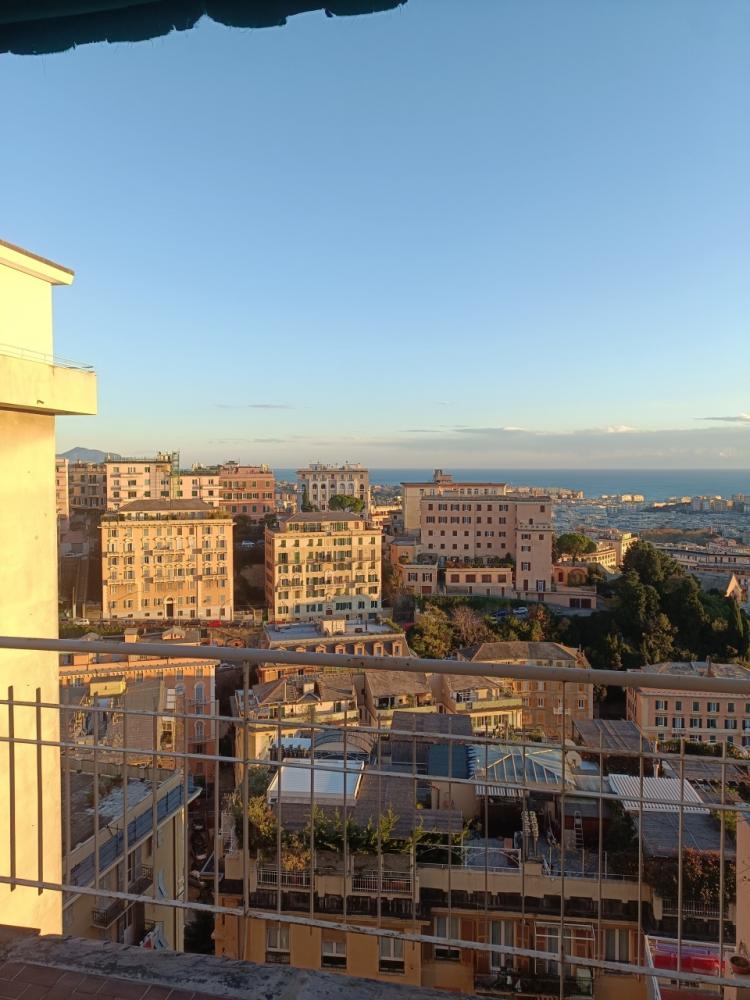 appartamento in vendita a Genova in zona Castelletto