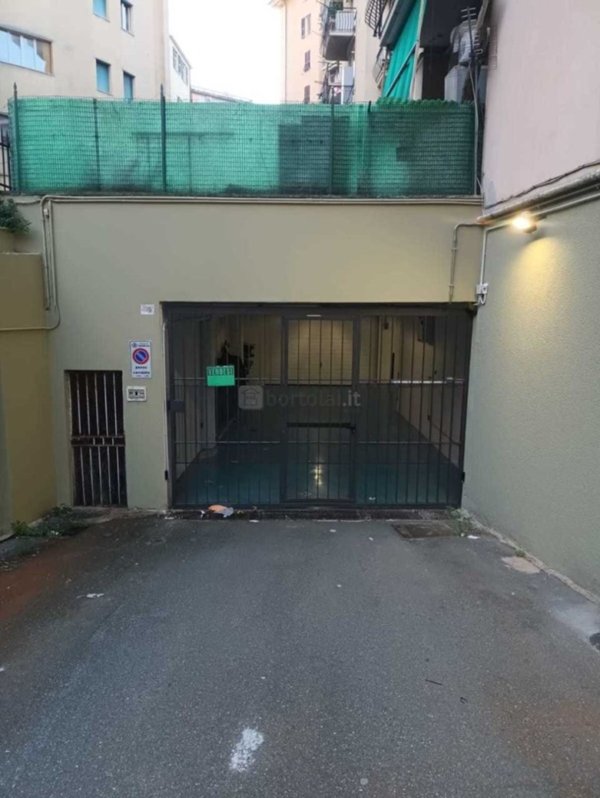 appartamento in vendita a Genova in zona Albaro