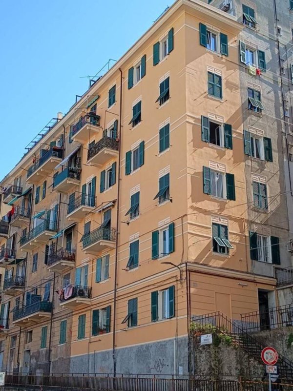 appartamento in vendita a Genova in zona Cornigliano