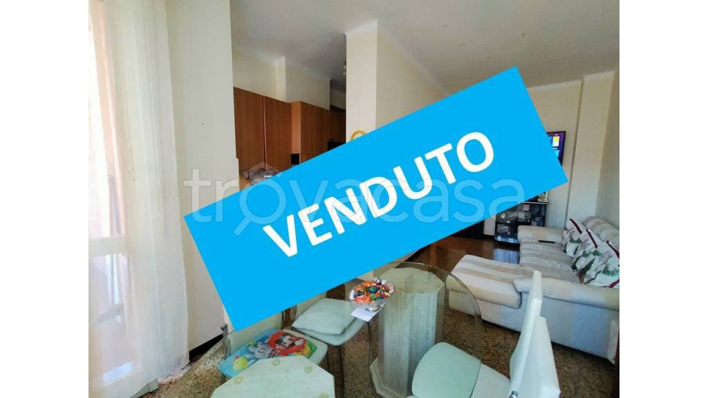 appartamento in vendita a Genova in zona Marassi