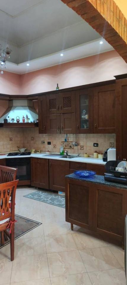 appartamento in vendita a Genova in zona Rivarolo