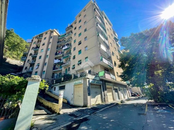 appartamento in vendita a Genova in zona Struppa