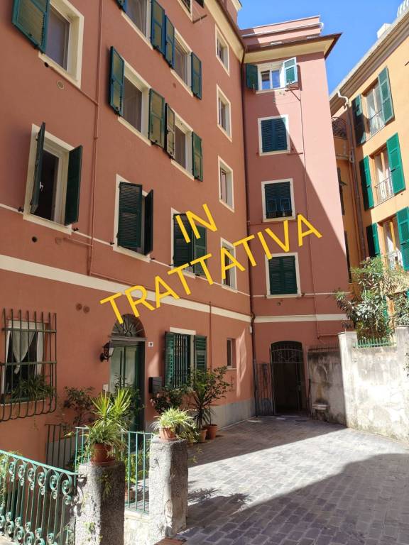 appartamento in vendita a Genova in zona Castelletto