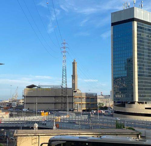 appartamento in vendita a Genova in zona Sampierdarena