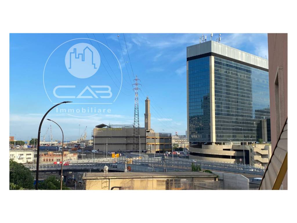 appartamento in vendita a Genova in zona Sampierdarena