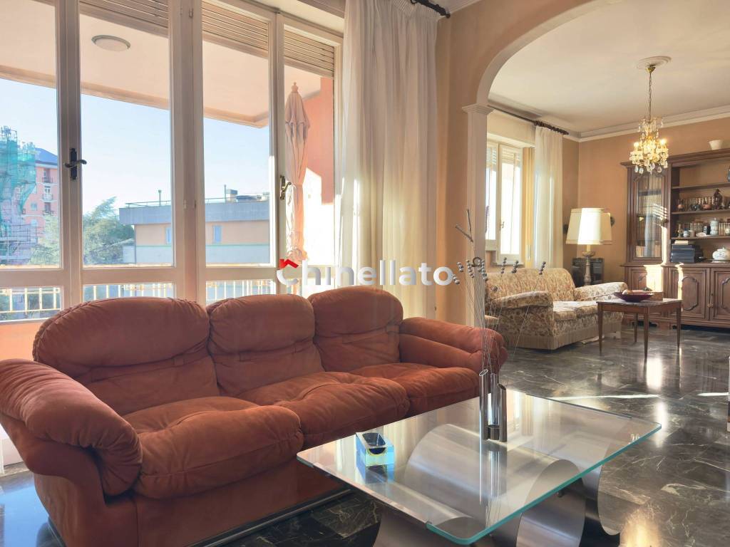 appartamento in vendita a Genova in zona San Martino