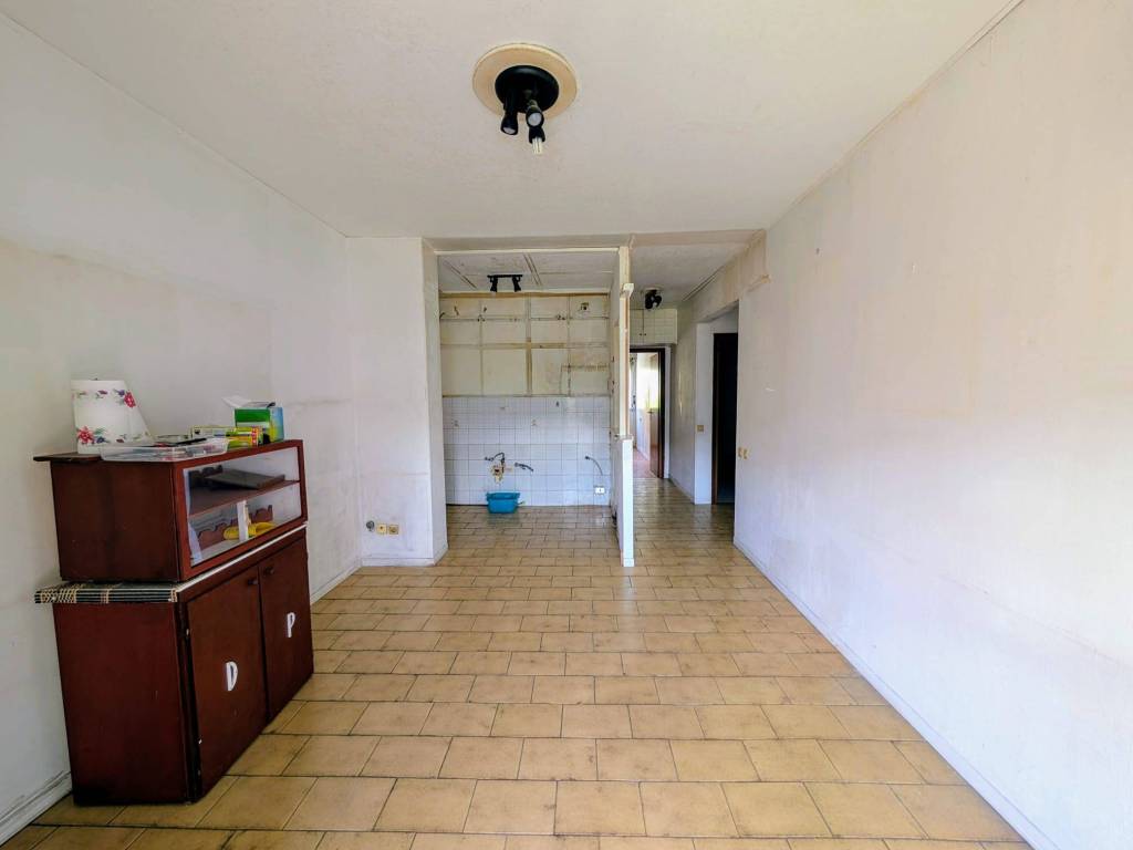 appartamento in vendita a Genova in zona Bolzaneto