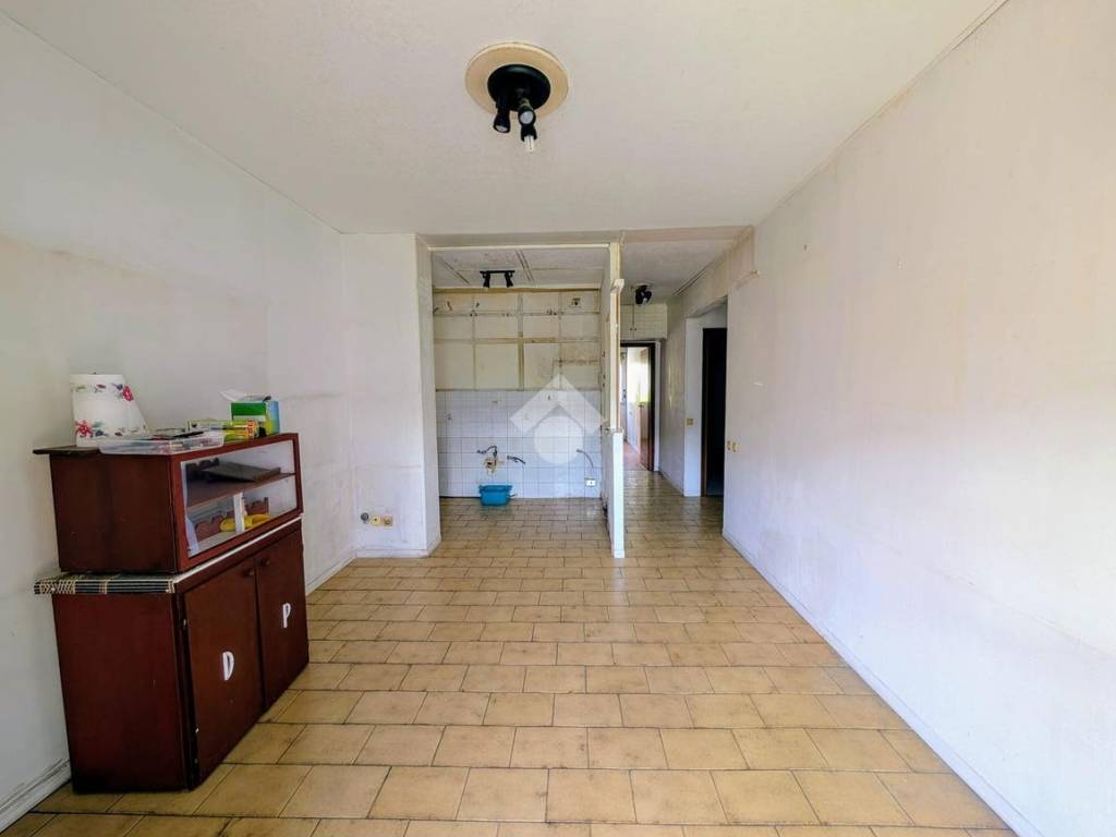 appartamento in vendita a Genova in zona Bolzaneto