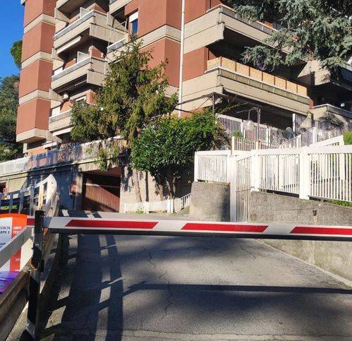 appartamento in vendita a Genova in zona Sestri Ponente