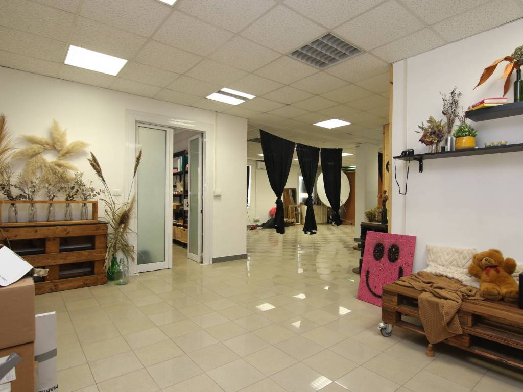 appartamento in vendita a Genova in zona Sampierdarena