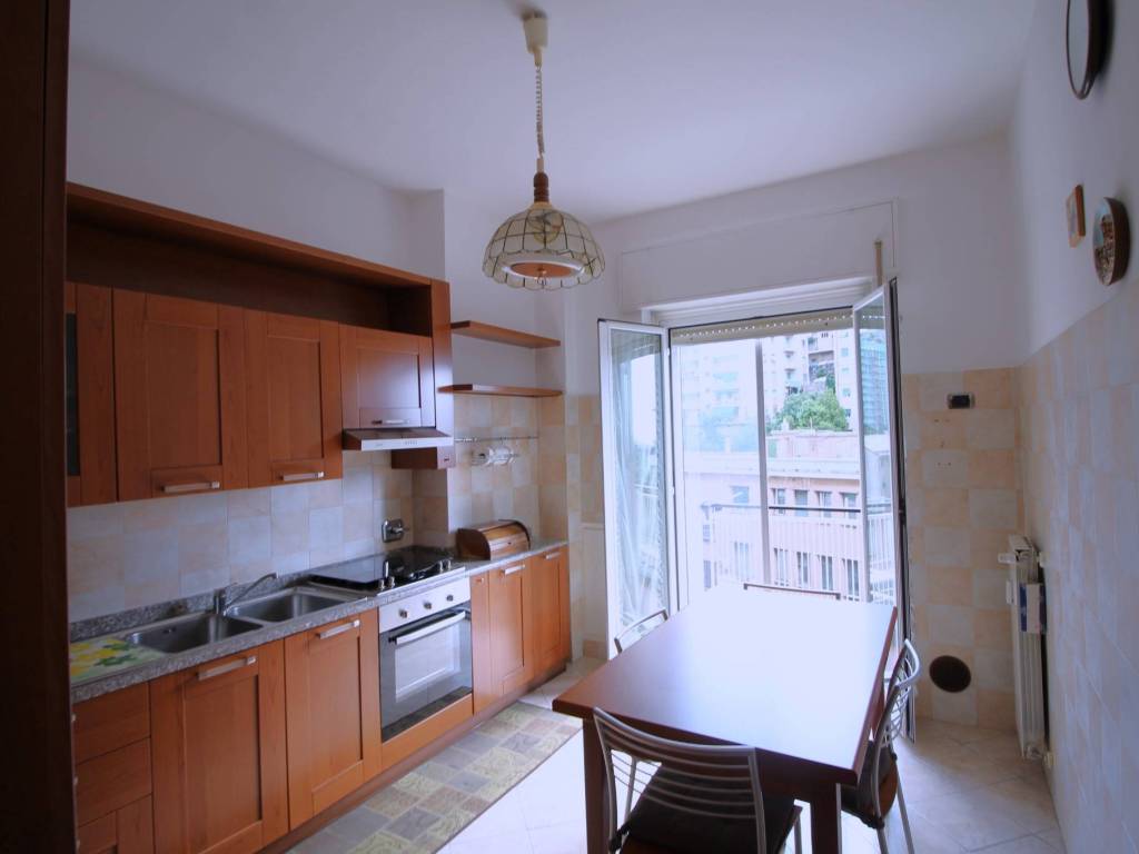 appartamento in vendita a Genova in zona Sampierdarena