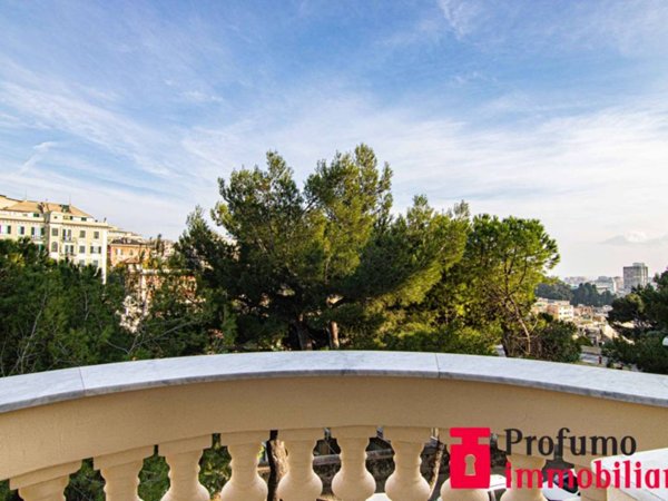 appartamento in vendita a Genova in zona Castelletto