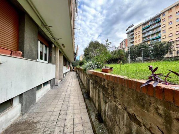 appartamento in vendita a Genova in zona Borzoli