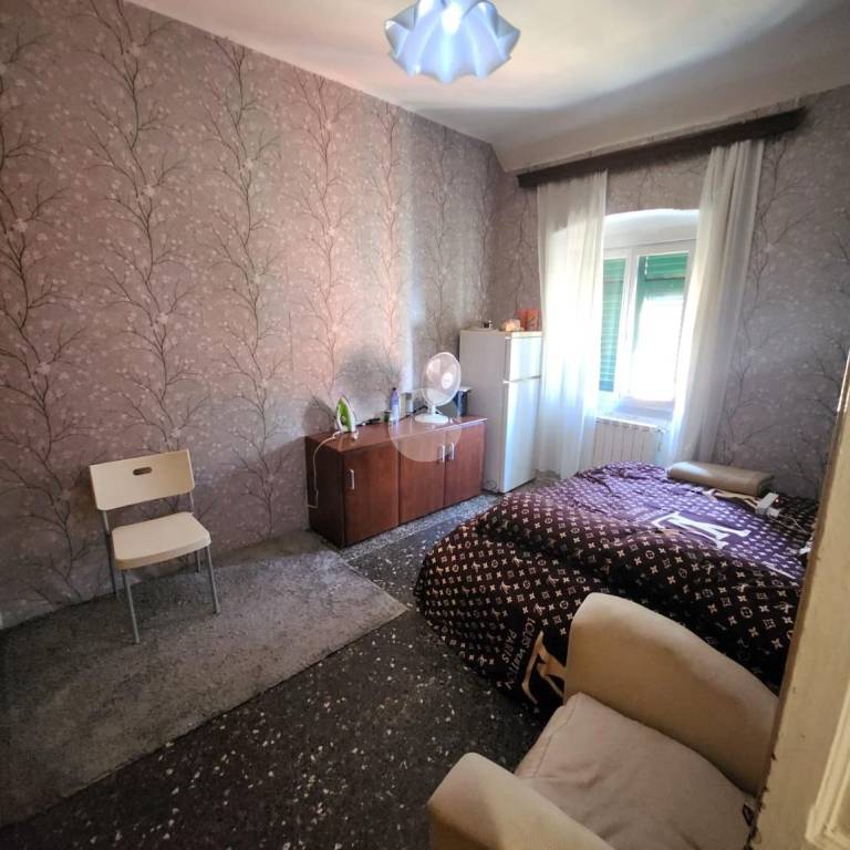 appartamento in vendita a Genova in zona Certosa