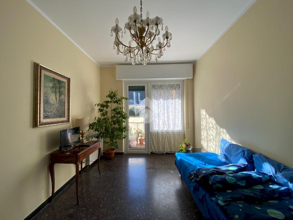 appartamento in vendita a Genova in zona Molassana