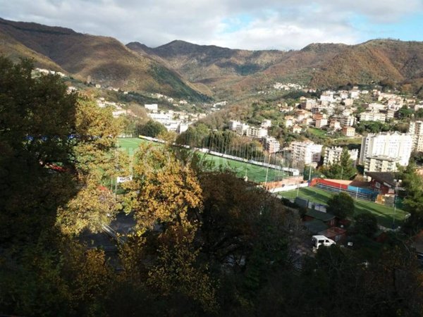 appartamento in vendita a Genova in zona Molassana