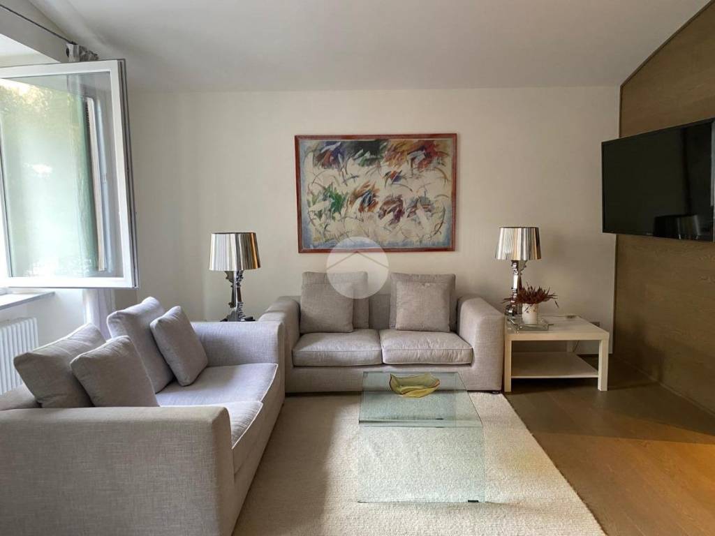 appartamento in vendita a Genova in zona Lagaccio / Granarolo