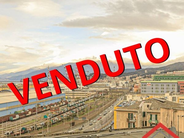 appartamento in vendita a Genova in zona Sestri Ponente