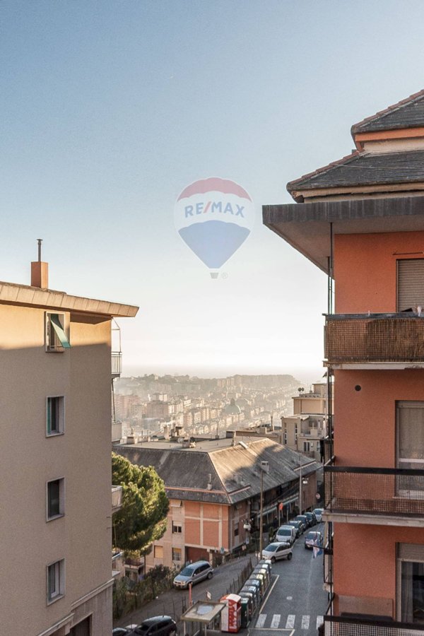 appartamento in vendita a Genova in zona Marassi