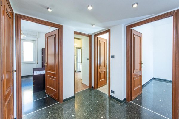 casa indipendente in vendita a Genova in zona Sturla