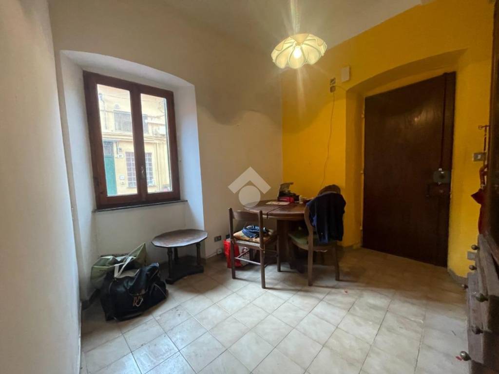 appartamento in vendita a Genova in zona Quezzi