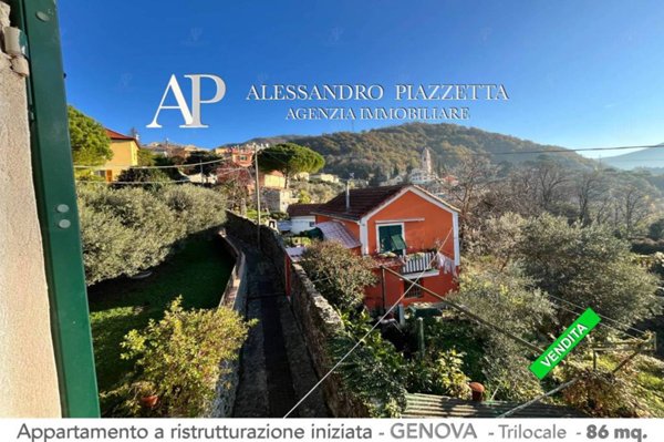 appartamento in vendita a Genova in zona Molassana