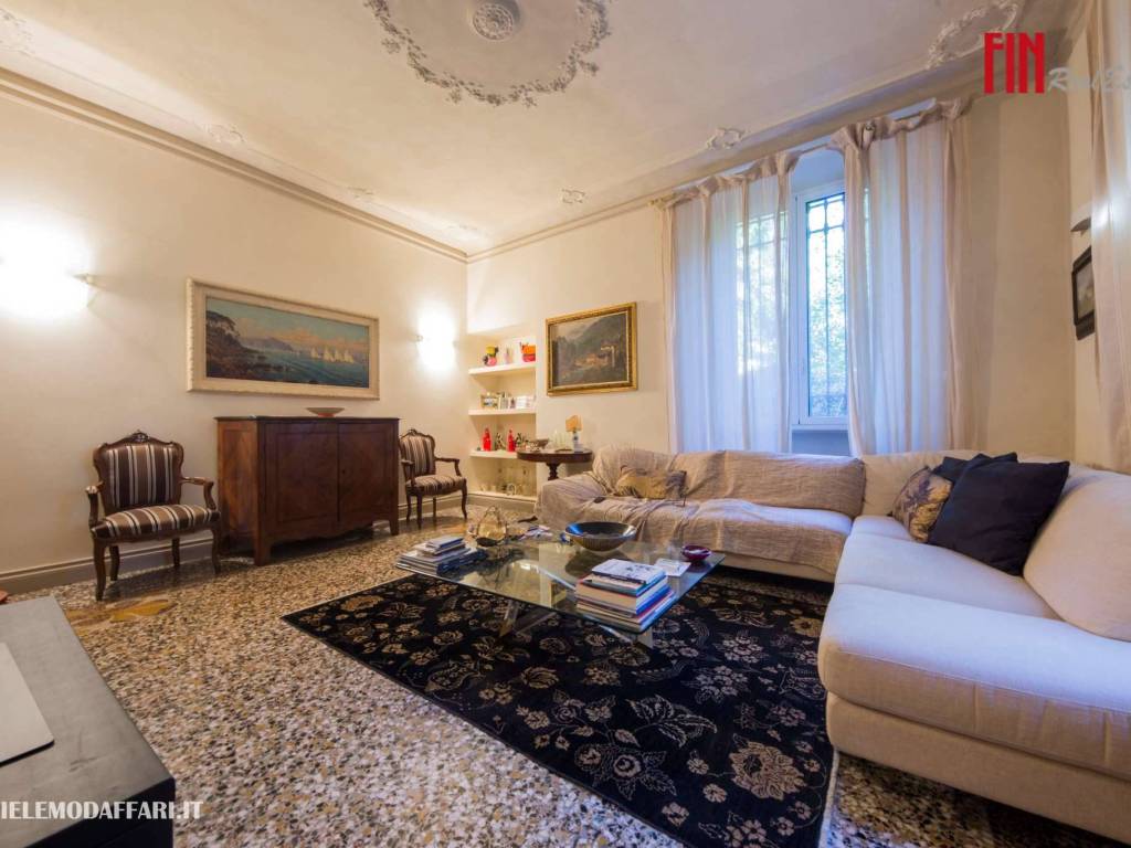 appartamento in vendita a Genova in zona Albaro