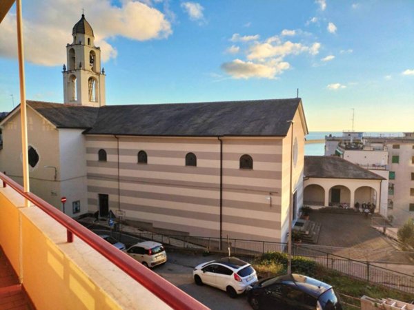 appartamento in vendita a Genova in zona Pegli