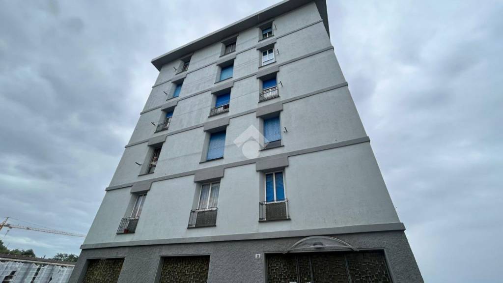 appartamento in vendita a Genova in zona Palmaro / Pra'