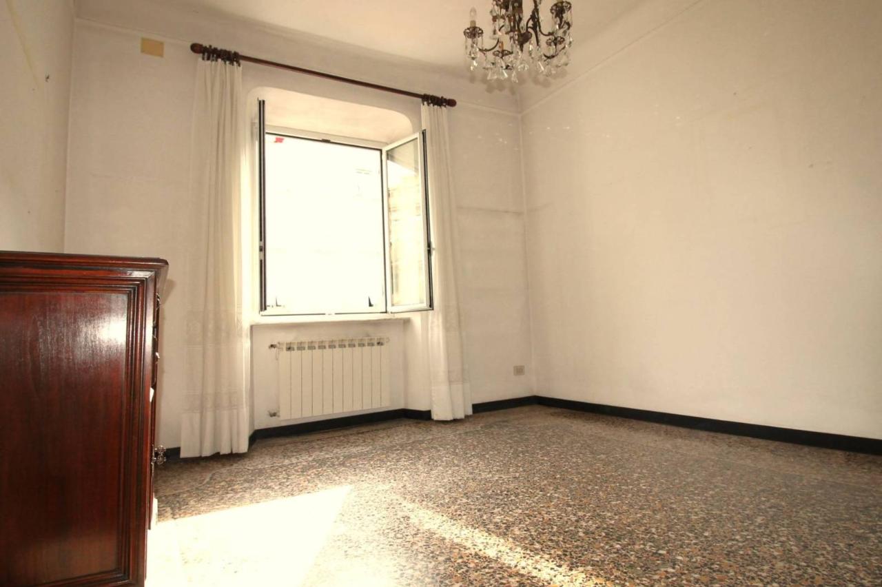 appartamento in vendita a Genova in zona Sampierdarena
