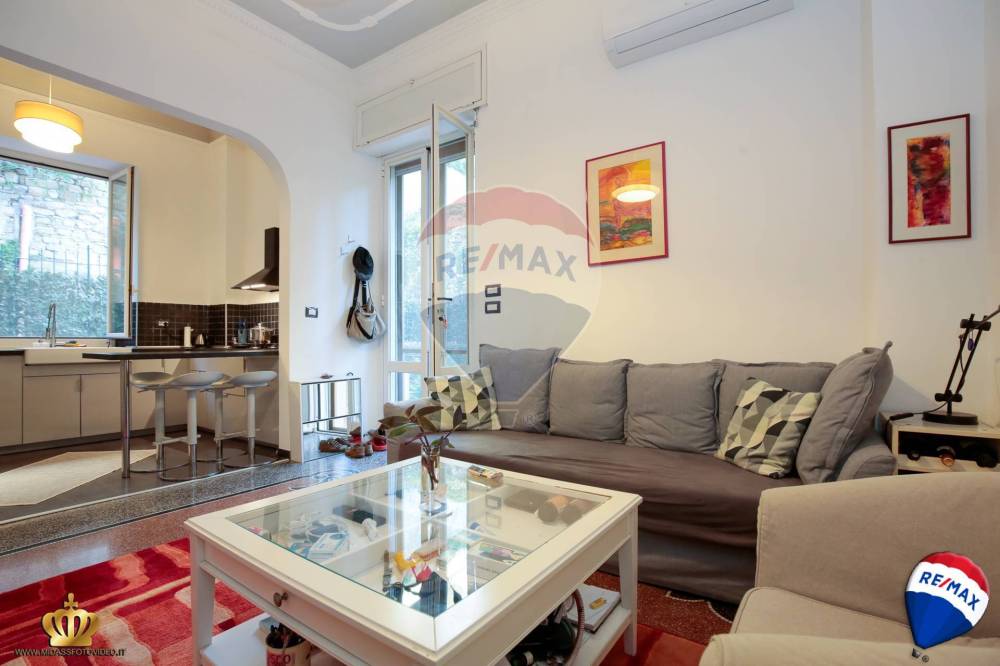 appartamento in vendita a Genova in zona Albaro