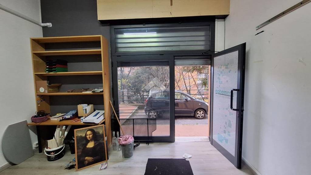 negozio in vendita a Genova in zona San Teodoro