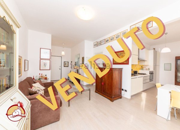 appartamento in vendita a Genova in zona Sestri Ponente