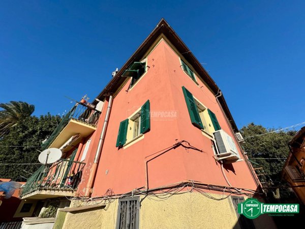 appartamento in vendita a Genova in zona Cornigliano