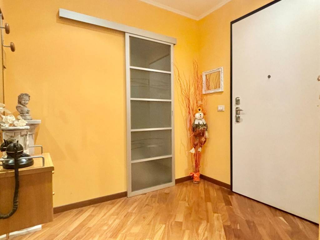 appartamento in vendita a Genova in zona Marassi