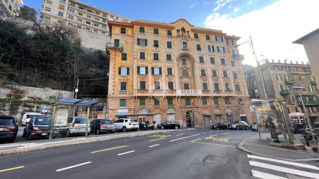 appartamento in vendita a Genova in zona DiNegro
