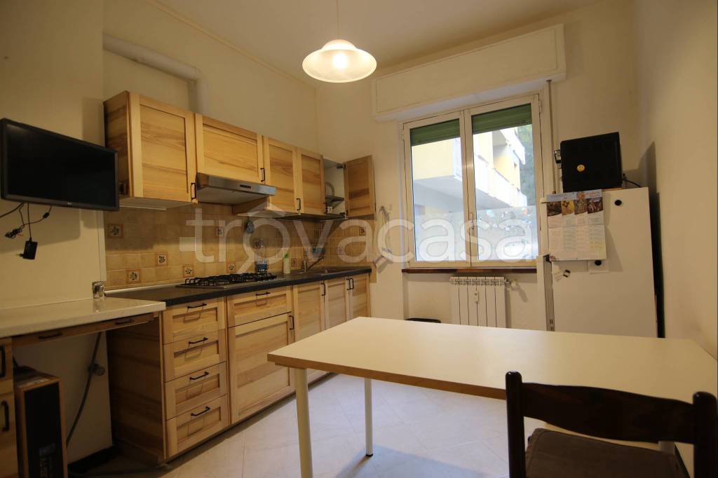 appartamento in vendita a Genova in zona Quezzi
