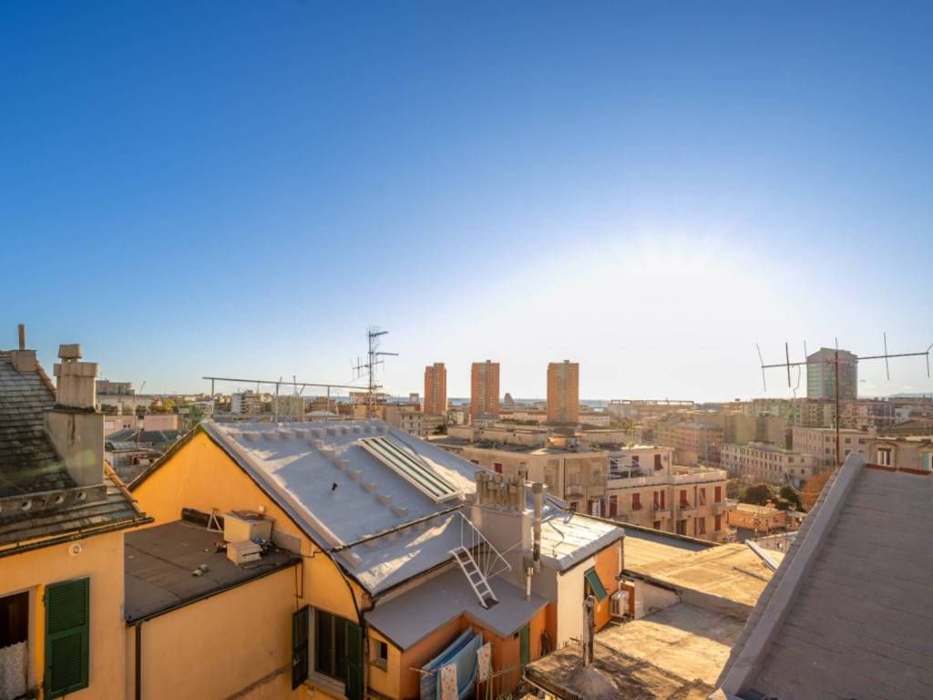 appartamento in vendita a Genova in zona Cornigliano