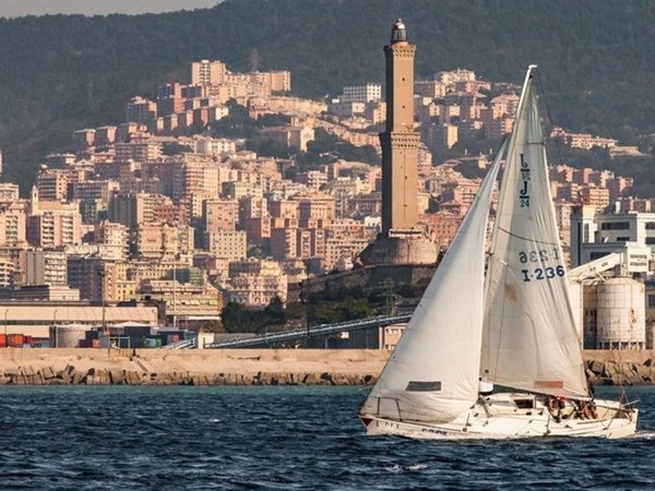 casale in vendita a Genova